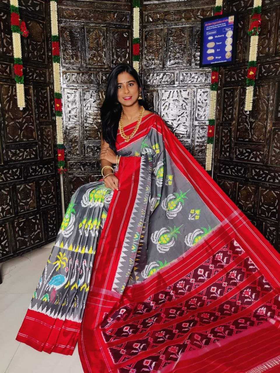 YNF SILK COTTON RRI SUPERB WHOLESALE SAREES MANUFACTURER   